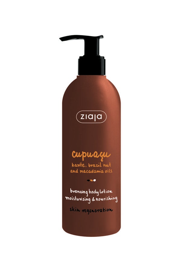 Esta loción hidrata, regenera y mejora la elasticidad de la piel proporcionando un efecto de bronceado natural y suave. Refuerza la barrera protectora y deja una deliciosa fragancia a caramelo y nuez. Es muy fácil de aplicar y los efectos son visibles después de 3-4 horas. (6,49€)