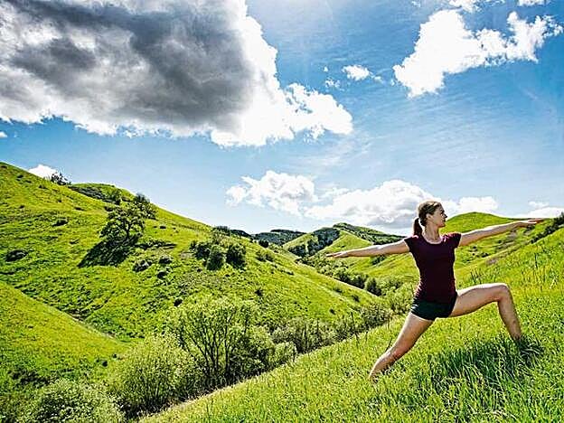 Yoga y naturaleza en el Piamonte.