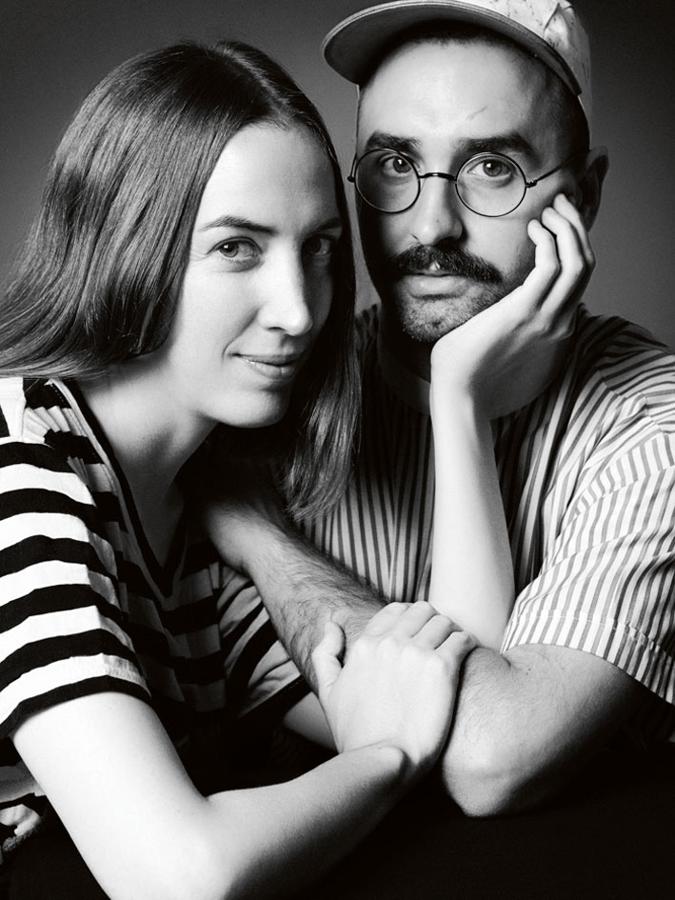 "Las mezclas de estampados florales tipo "liberty" en un mismo look son una tendencia muy fuerte. También el mix de rojo y fucsia, los pendientes grandes o la combinación de pendientes distintos, uno grande y uno pequeño. Por último, el tul y los volantes en tonos pastel, tipo Molly ".