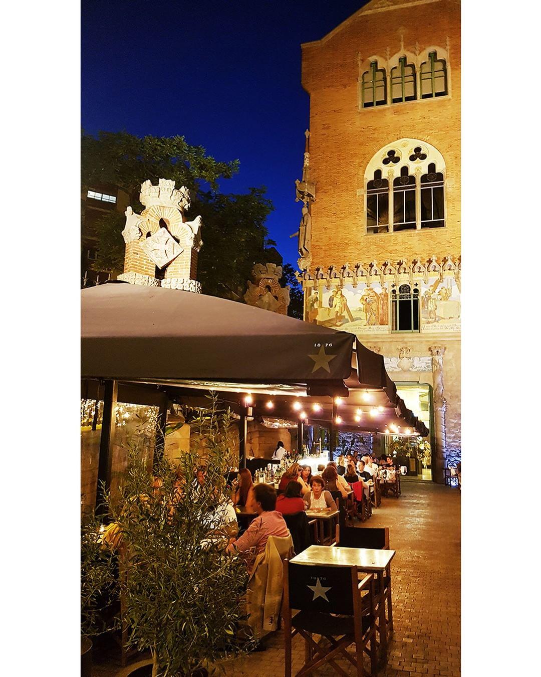 En el Carrer de Sant Antoni Maria Claret, 167, de Barcelona.