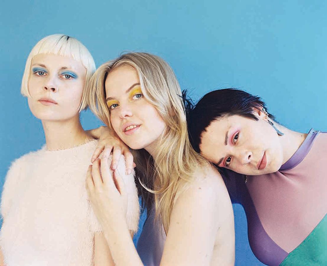 Este año esperan a 18.000 espectadores más, cifra que confirma que las malas rachas han quedado atrás. No es extraño, con un cartel en el que brillan los Red Hot Chili Peppers (único concierto en España), Pete Doherty o Dream Wife (en la imagen). FIB (Benicàssim, Castellón). Del 13 al 16 de julio.