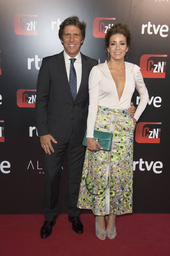 La pareja derrochó estilo en la fiesta del aniversario de 'Corazón'