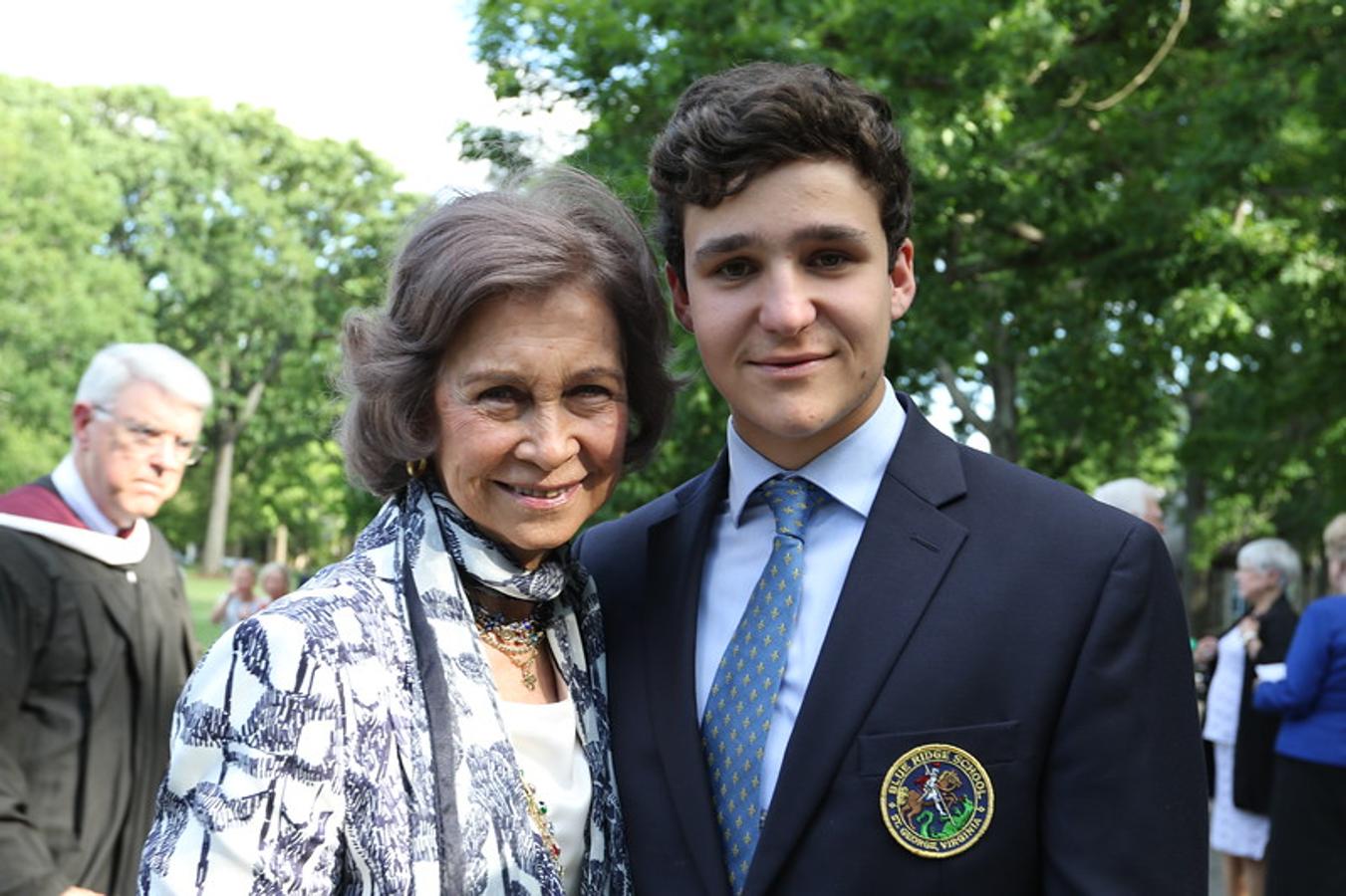 Doña Sofía acompañó a su nieto mayo el día de su graduación en Estados Unidos.