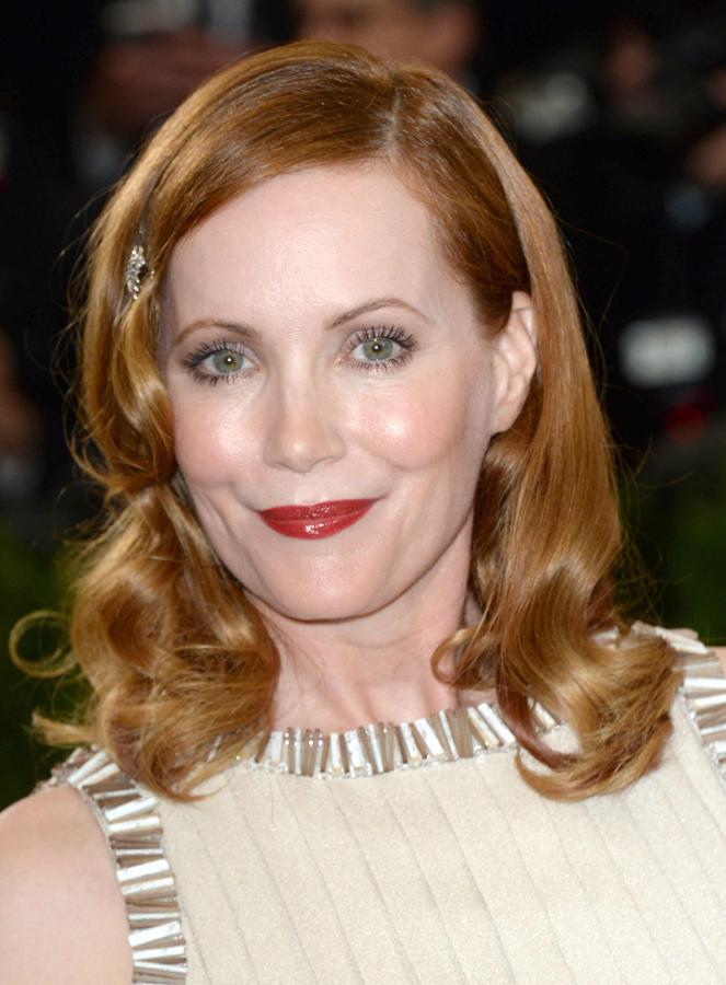 “Cariño, voy a comprar el periódico y el pan! .- “¿Pero dónde vas con eso?.- “Deja, que me apaño muy bien… ¡Vuelvo enseguida!”. (Sonido en la distancia de pedal monocíclico).