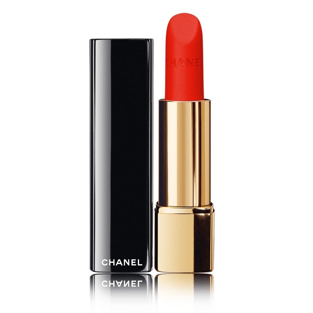 Rouge Allure Velvet de Chanel tono 64 First Light (34€)