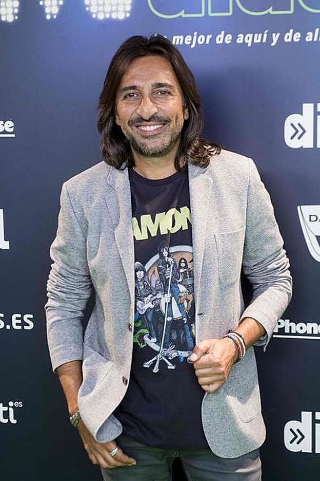 Antonio Carmona, en coma por la complicación de una infección.