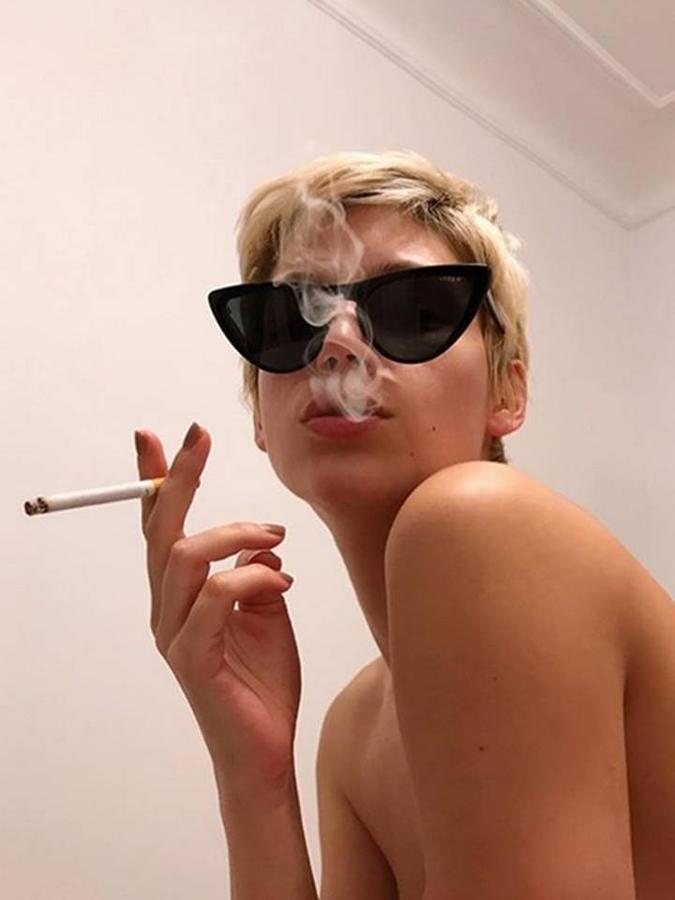 “¿Puedo ser tu musa?”. Fotografía publicada en su cuenta de Instagram y dirigida a su actual pareja (que también es actor) Chino Darín, hijo del reconocido Ricardo Darín.