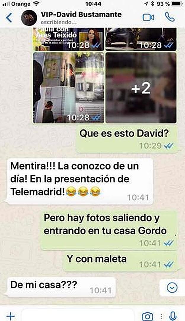 David Bustamante muestra sorpresa ante la información que le da Aurelio Manzano.