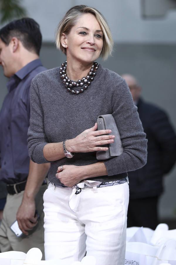 Sí, han pasado ya 25 años desde que protagonizó la famosa escena de 'Instinto Básico'. Sharon Stone fue una sexy symbol y con la madurez ha ganado en talento y en presencia escénica.