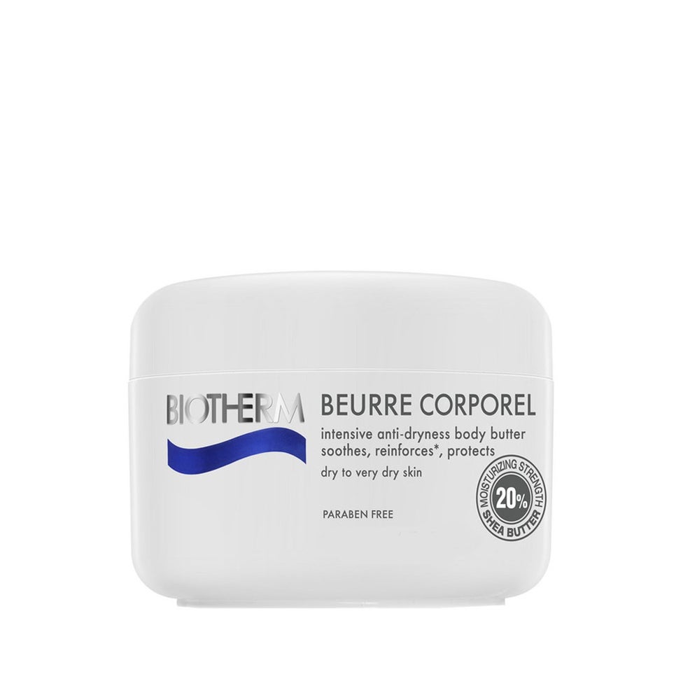 Este bálsamo proporciona una intensa hidratación sin sensación grasa que protege la piel y repara la barrera natural de la piel. (35€)