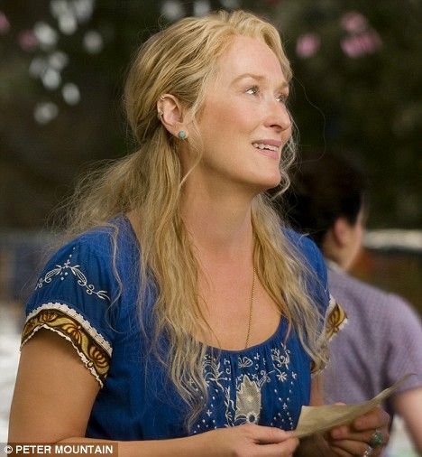 Meryl Streep cantó, y mucho, en 'Mamma Mia', donde interpretó a Donna Sheridan, papel que le dio muchas nominaciones y premios.