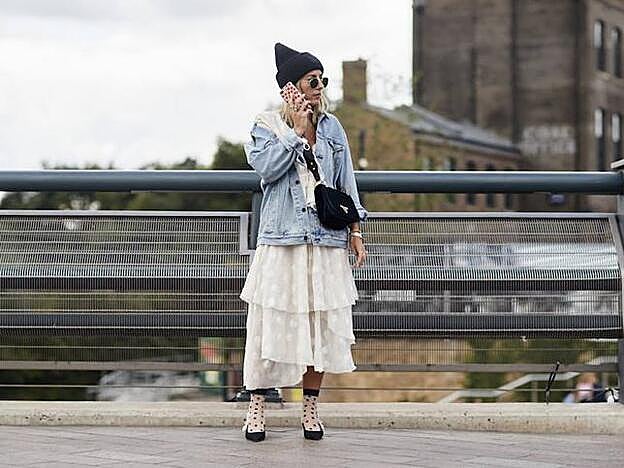 Galería. Así hemos visto los tacones con calcetines en la calle