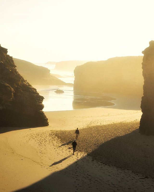 @aworldtotravel. En este Instagram podrás evadirte de todo y disfrutar de vistas maravillosas. El dueño de este perfil fotografía de una manera especial.