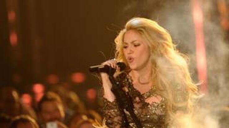 Fotos: 12 cantantes que perdieron la voz