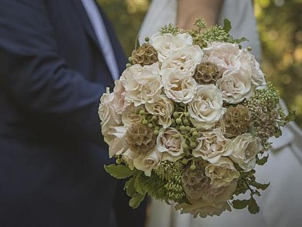 Galería. Pincha en la imagen para ver más ideas de ramos de novia de otoño-invierno.