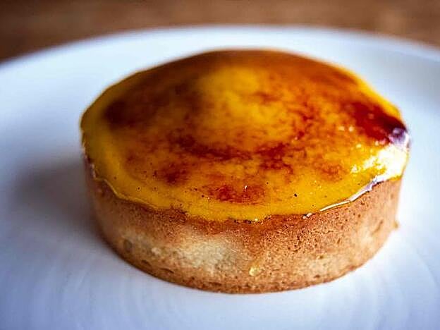 Esta tartaleta de mango es una buena opción para sorprender a nuestros invitados con el postre.