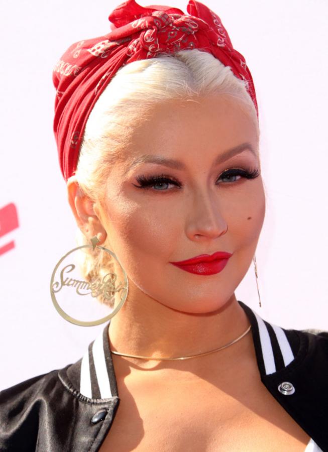 La cantante no superaba la separación de su exmarido, Jordan Bratman. Lo cual le llevó a refugiarse en el alcohol y le condujo a una depresión.