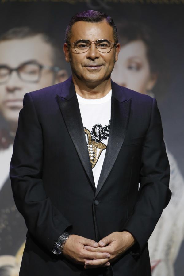 El conocido presentador ha asegurado que la tristeza y el cansancio le invadieron en su depresión, pero que ahora se siente "más preparado para enfrentarme a los problemas que antes me acongojaban".