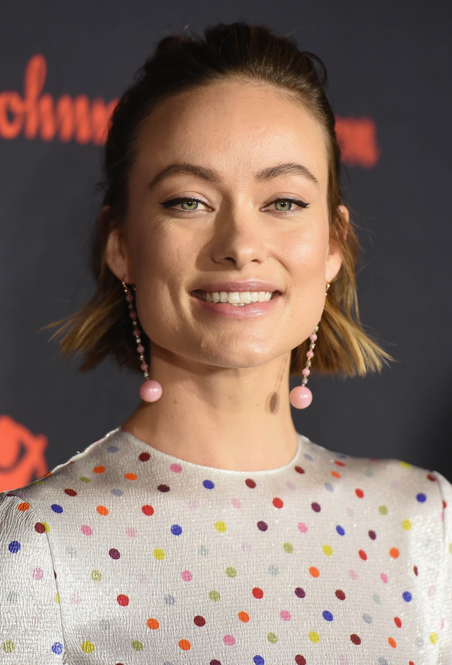 La actriz Olivia Wilde se despidió de su pelo largo en febrero, apostando por un bob que incluso llegó a lucir en rubio platino.