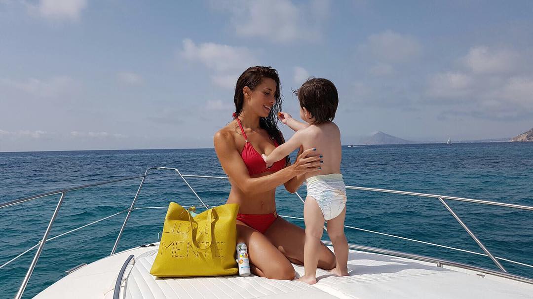 'En alta mar con el mejor marinero del mundo // On the high seas with the best sailor in the world ' ¡Qué amor!