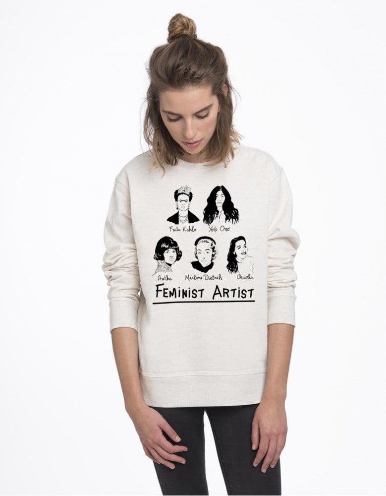 Camiseta con mensaje e ilustraciones de Offsetcollage: 52 euros.