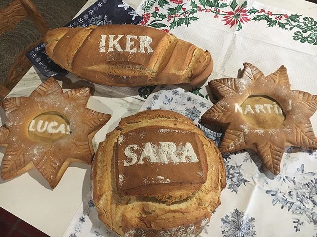 La original felicitación de Navidad de Sara Carbonero nos ha encantado. Con unas bonitas frases, la periodista felicitaba las fiestas.