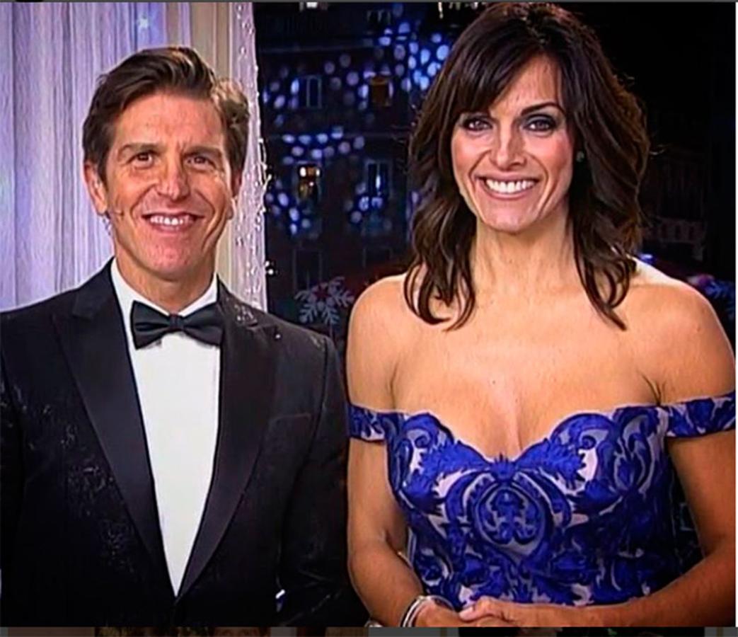 El Cordobés, orgulloso, mostró en las redes esta imagen jutno a Eva Pedraza de las Campanadas de Canal Sur que presentadron mano a mano.