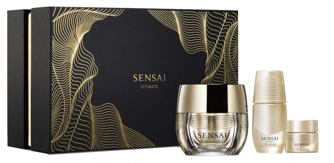 Set de Navidad de Sensai Ultimate The Cream Limited Edition (825 €).