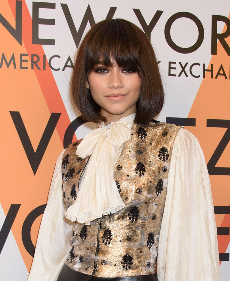 Nuevo cambio de look, tres días después, el 26 de octubre, Zendaya recuperaba su bob pero esta vez con flequillo.