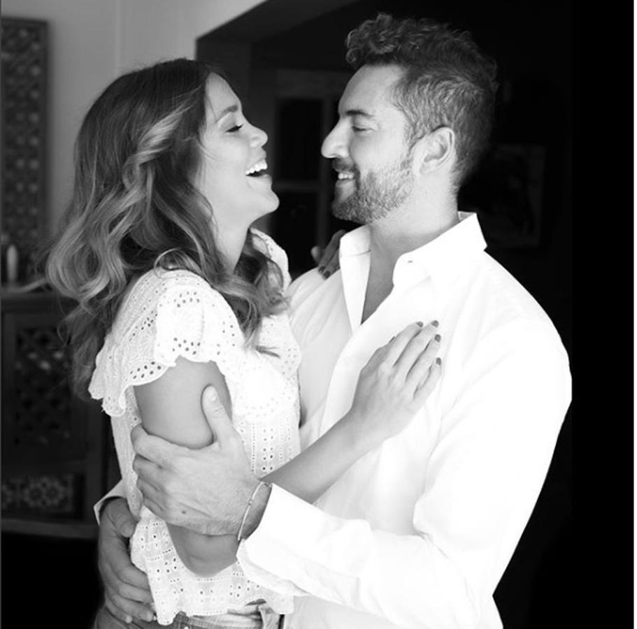 En mayo de 2017 la pareja firmó los papeles para convertirse en pareja de hecho.