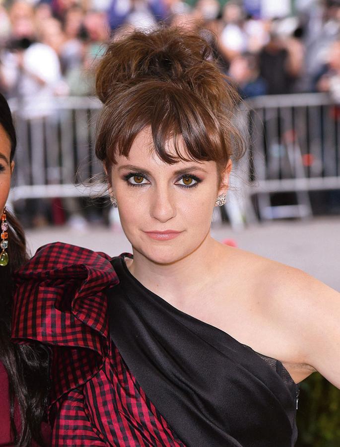 Lena Dunham ha sufrido depresión, ansiedad y tiene un trastorno obsesivo-compulsivo.