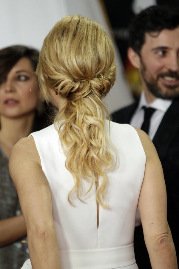 Así era la coleta de Cayetana Guillén Cuervo, un peinado romántico y que te puede servir de inspiración para tus bodas.