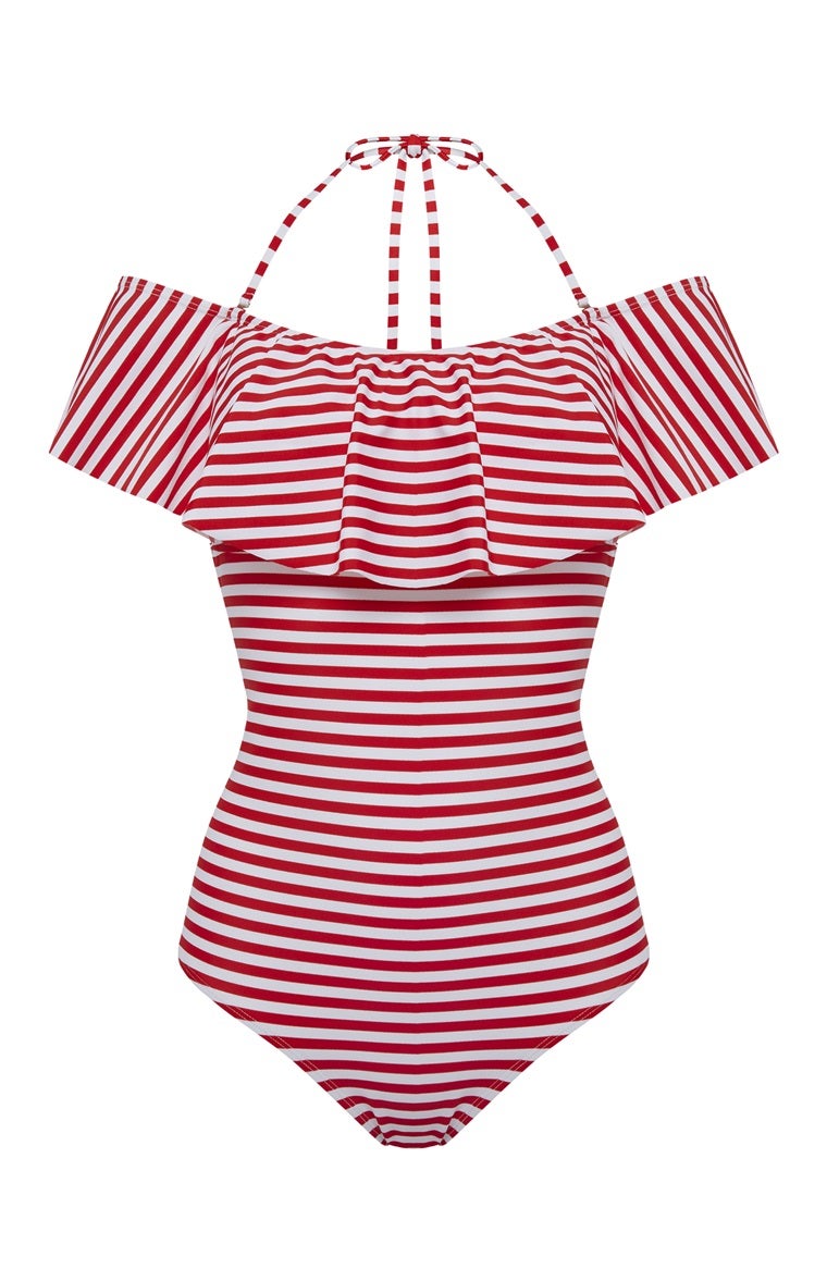 Bañador con escote Bardot y estampado de rayas marineras de Primark. Precio: 16 euros.