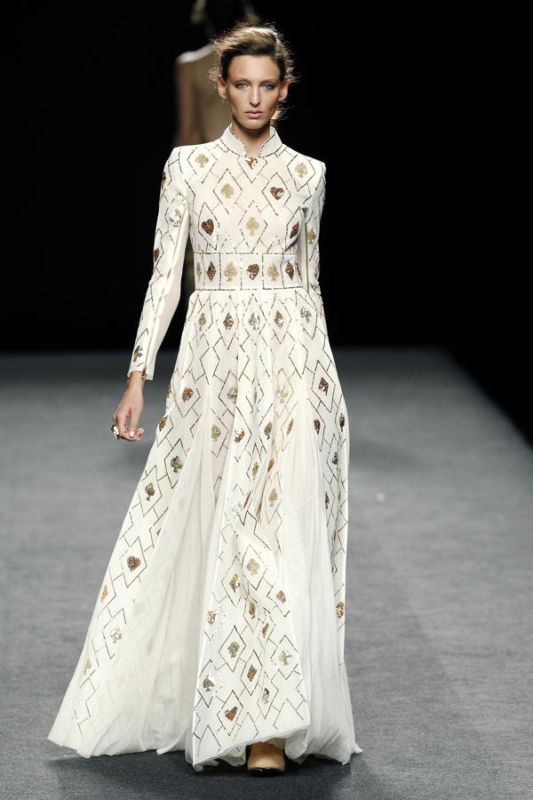 La delicadeza y la elegancia del desfile de Teresa Helbig fue lo quinto más comentado en Instagram durante la última MBFWM.