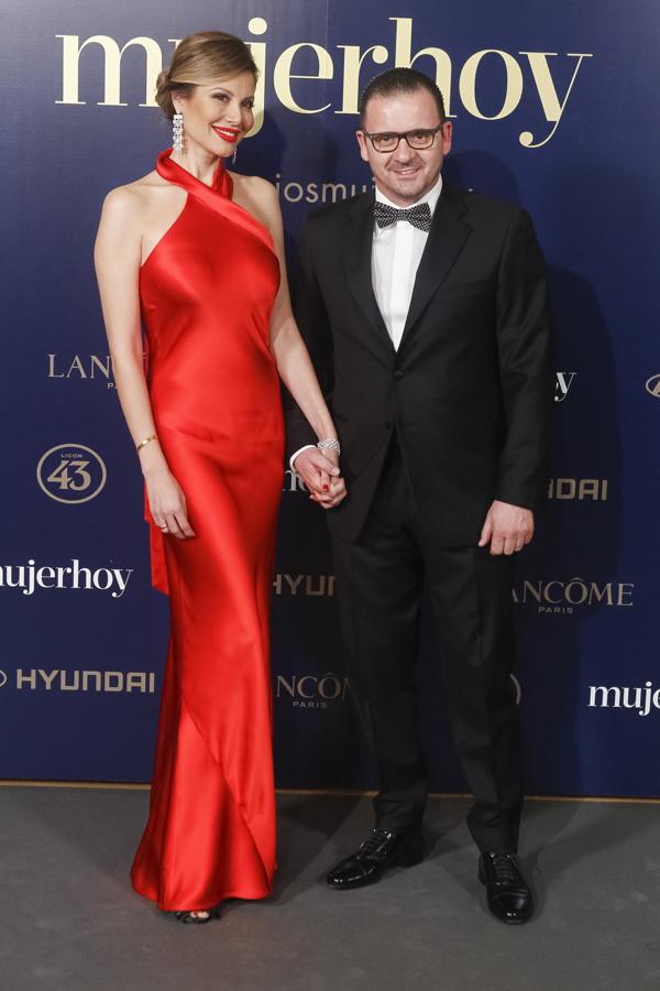 El futbolista Pedja Mijatovic y su mujer, la interiorista Aneta Mijatovic, no quisieron perderse los IX Premios Mujerhoy