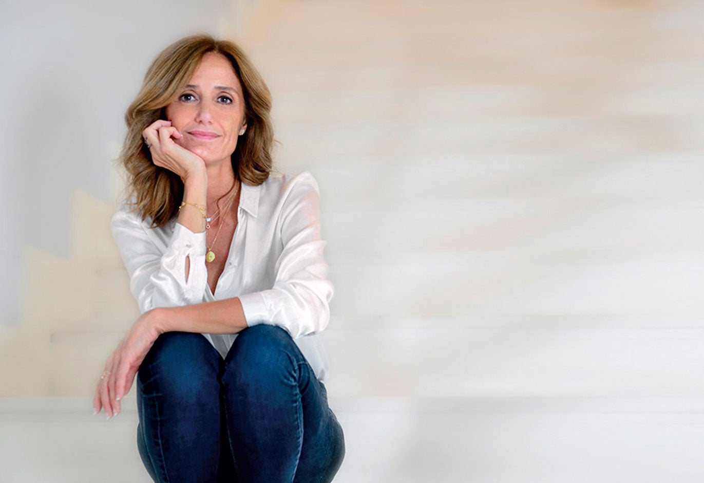 Mitad española, mitad alemana, Cristina Márquez Dorsch cumple 10 años dedicada al diseño de joyas.