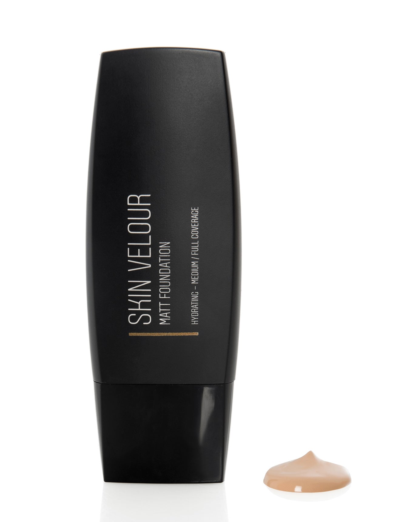 Base de maquillaje Skin Velour de Niles Jord. Ligera con muy buena cobertura, con efecto segunda piel. Apta para veganos, con certificado antialergias. (39€, farmacias)