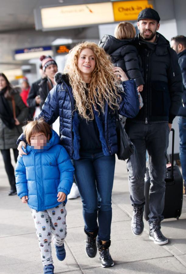 Meses muy complicados en los que la familia ha sido vital para ella. Meses en los que ha tenido que someterse a un tratamiento de cortisona y a un mes sin hablar para recuperar su voz.