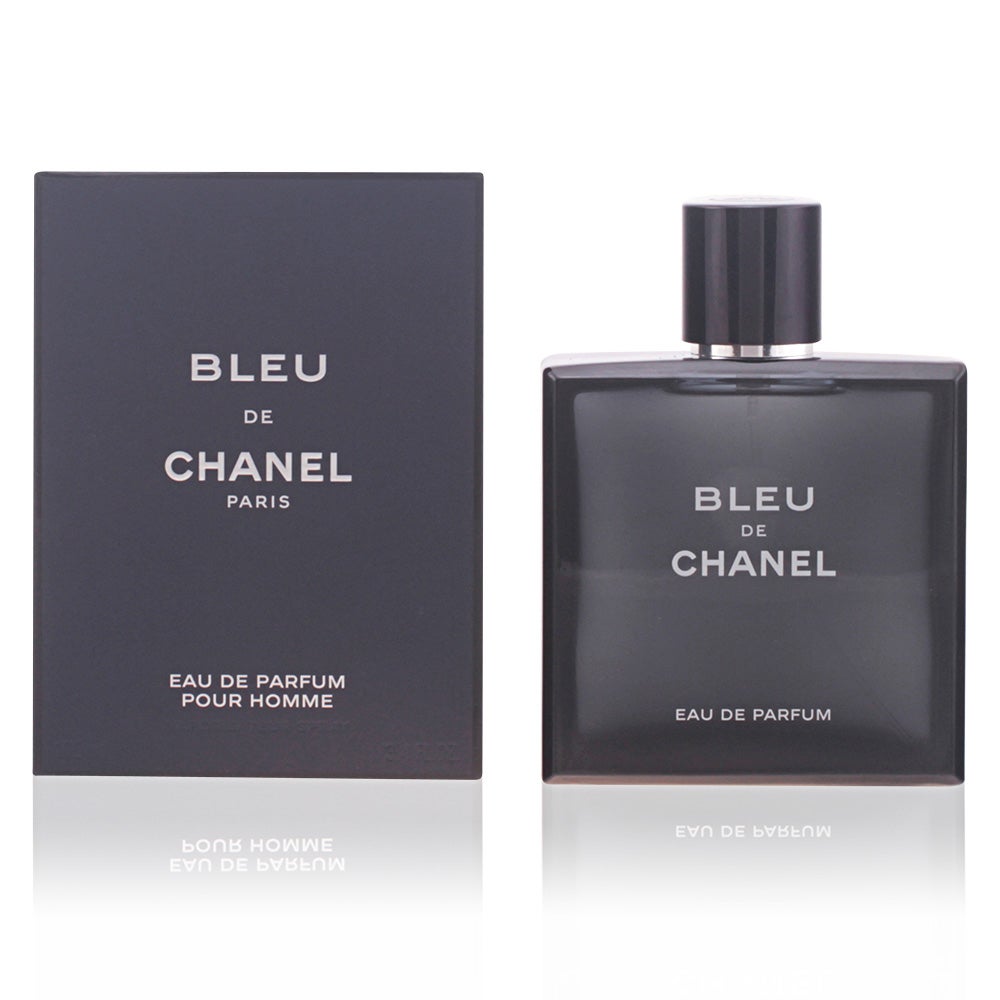 Blue Chanel. Una fragancia masculina de lujo con notas amaderadas y carácter atemporal. (84,70€, 100 ml, en Perfume’s club)