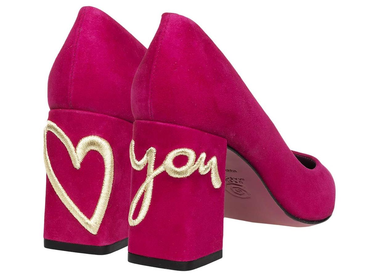 Salones fucsias de Úrsula Máscaró. Precio: 215 euros.