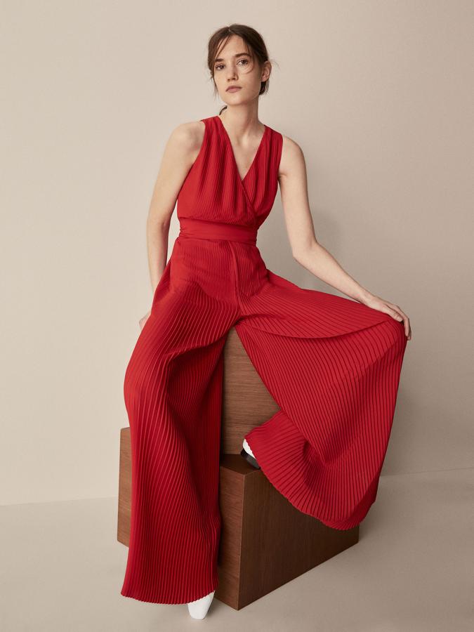 Mono plisado de Massimo Dutti: 99,95 euros.