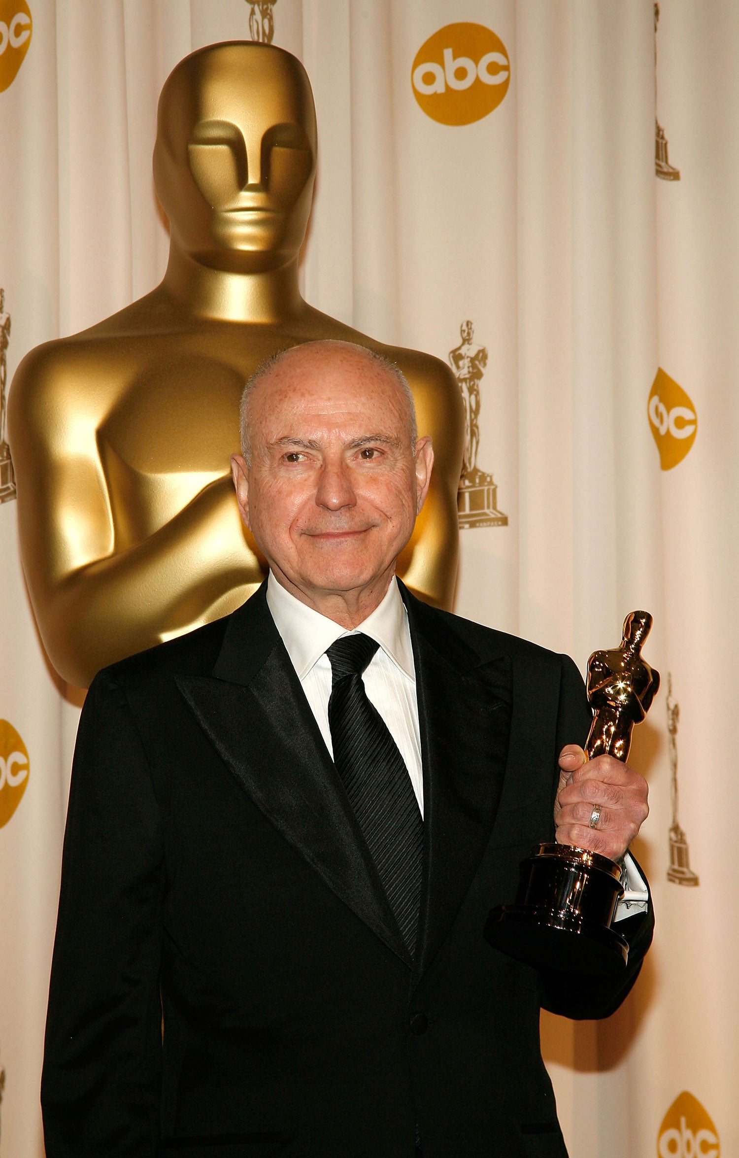 Premios Oscar 2007. Mejor Actor de Reparto: Alan Arkin por la película Pequeña Miss Sunshine.