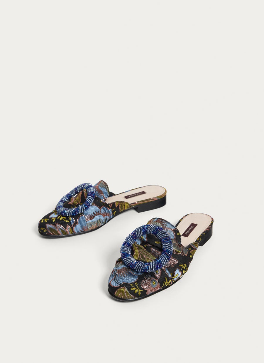 Mule joya de Uterqüe: 39,95 euros.