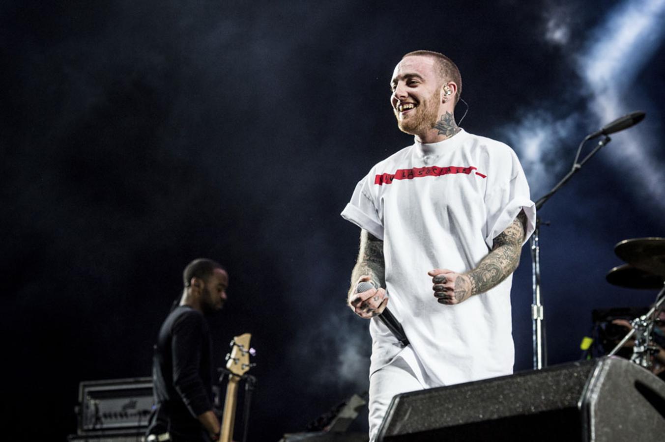 El rapero Mac Miller, ex de Ariana Grande, fue hallado sin vida a los 26 años en las inmediaciones de su domicilio en San Francisco. Todo parece indicar que murió a causa de una sobredosis.