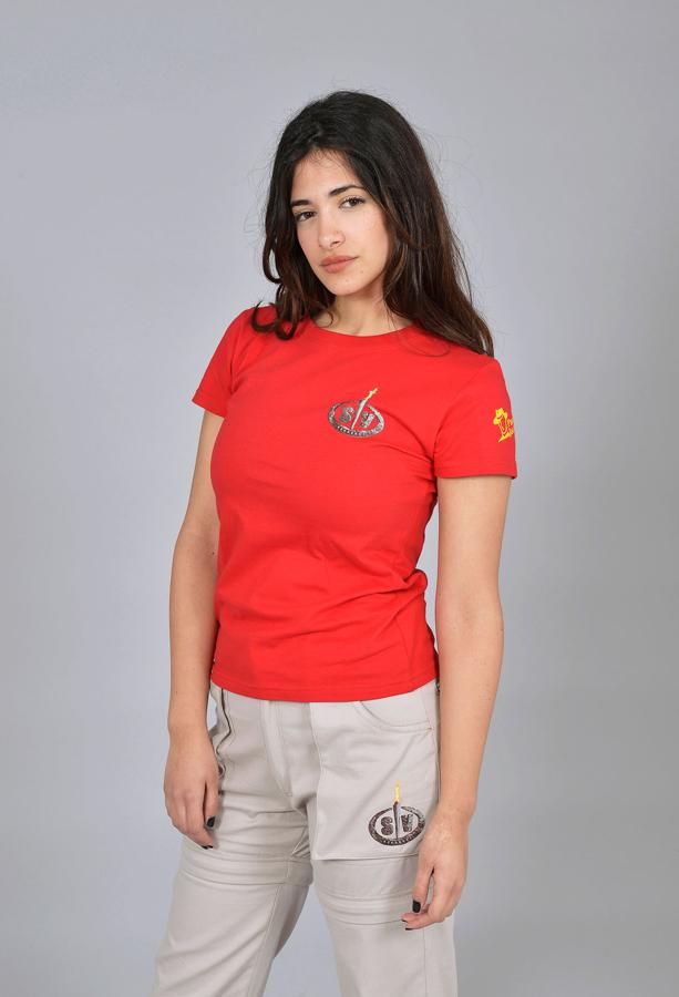 Melissa Vargas, que fue pretendienta de Suso en 'Mujeres y Hombres y Viceversa', se embarca en 'Supervivientes 2018'.