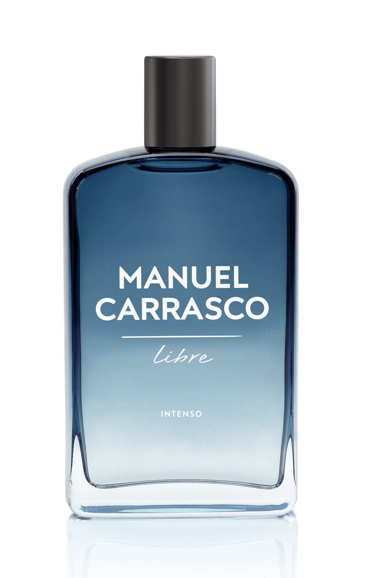 Libre de Manuel Carrasco. Un contraste de frescor y sensualidad con notas cítricas y acordes amaderados. (14,90€, EDT 100ml)