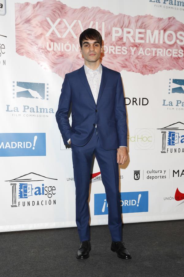 Antonio de la Torre fue uno de los más elegantes de la noche con un traje azul marino 'slim fit'
