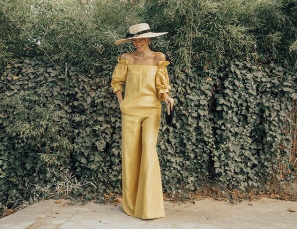 @bridalada con mono color mostaza de Massimo Dutti.