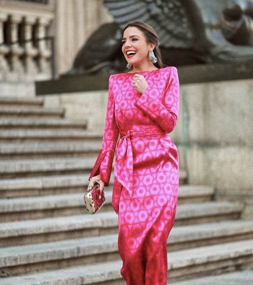 @mypeeptoes con vestido bicolor de Inés Martín Alcalde Collection.