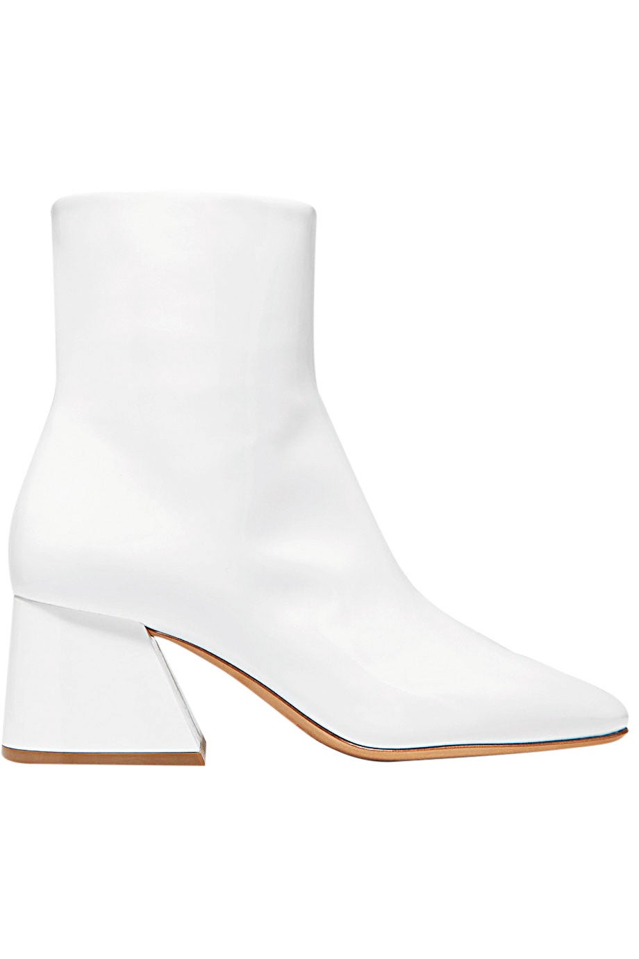 Botines total white de Maison Margiela.